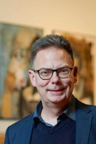 Portrait von Dr. Jens Stöcker